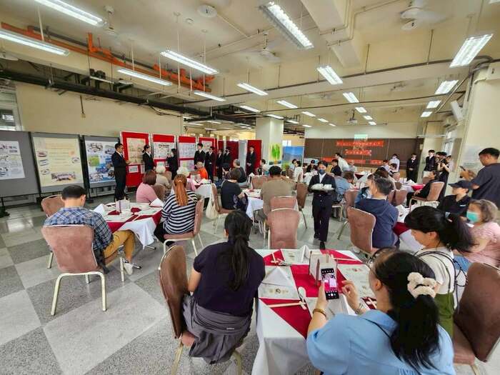 115/05/27 餐旅管理科五專部五年級學習成果展圖片