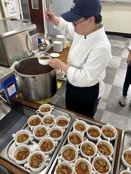 114/12/17 《義饗天開》午餐餐會，五專四第二組帶你走進小小義大利！圖片