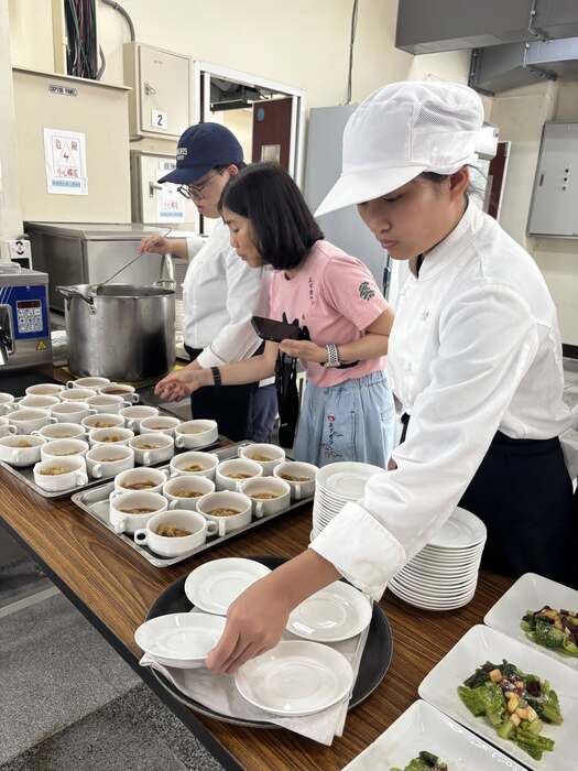 114/12/17 《義饗天開》午餐餐會，五專四第二組帶你走進小小義大利！圖片